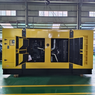 ซื้อ เครื่องผลิตน้ํามันดีเซลประสิทธิภาพสูง 200 KVA พร้อมเครื่องชาร์จแบตเตอรี่และอุปกรณ์ผลิตปั๊มน้ําดีเซล online manufacture