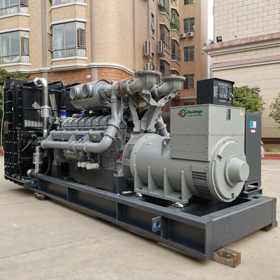 ซื้อ SHX 1600kw Perkins เครื่องกำเนิดไฟฟ้าดีเซลชุด 2000kva สแตนด์บายฉุกเฉิน Genset online manufacture