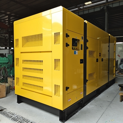 545kw Cummins เครื่องผลิตไฟฟ้าดีเซล 750kva เครื่องผลิตไฟฟ้าแบบรอคอยกันเสียง