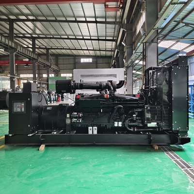1MW Cummins เครื่องกําเนิดไฟฟ้าดีเซล 1250kva แบบเปิด ไดเซล Genset สําหรับพลังงานรอ