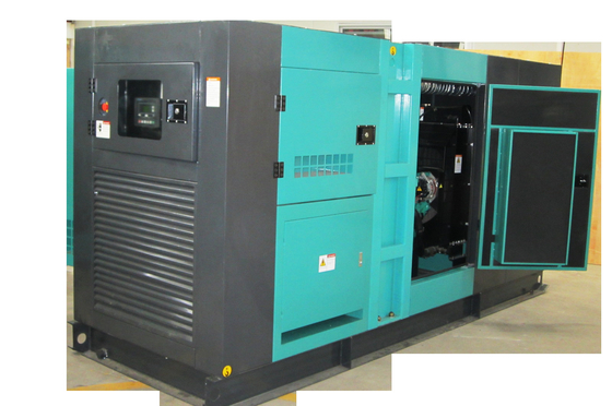 ISO8528 เครื่องกำเนิดไฟฟ้าแรงสูงสำหรับงานหนัก Soundproof Cummins 500 Kva Dg Set