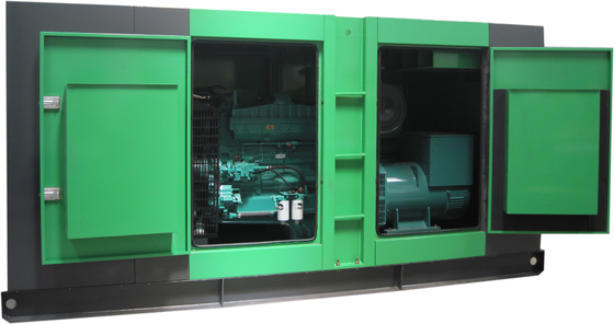 เครื่องกำเนิดไฟฟ้าดีเซล Cummins 250kva ระบายความร้อนด้วยน้ำสำหรับใช้ในบ้านในกรณีฉุกเฉิน